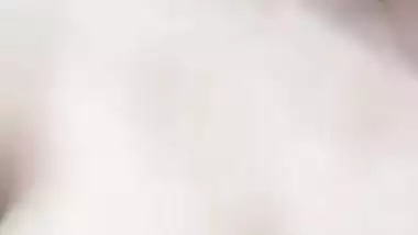 BBW showing nude body on video call with lover