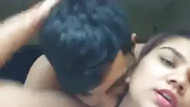 Hyderabad guy enjoys hotel sex with his GF