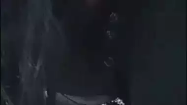 Beautiful girlfriend in maxi shows boobs viral video