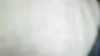 Desi Shy Girl Showing Boobs On video call new Mms