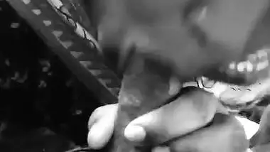 Aapa gives an Indian blowjob to her horny bhaijaan