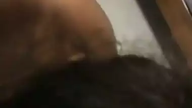 18-year-old desi girl’s erotic blowjob MMS with BF