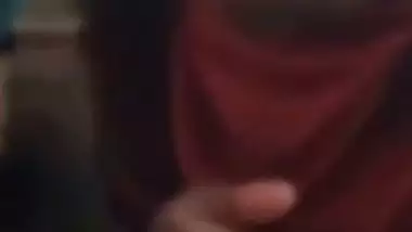 Muslim lady eats her husband’s asshole in desi porn