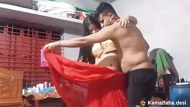 Pervert and his hot stepmom’s Assamese sex video