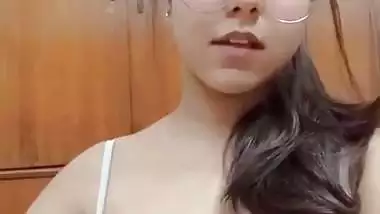 Indian nude girl shows her big boobs on camera