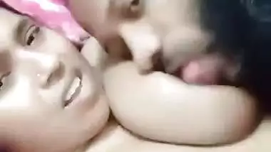 Chattogram Bangla aunty huge boobs sucking by lover