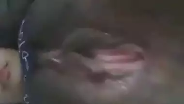 Indian nude girl shows her hairy wet pussy