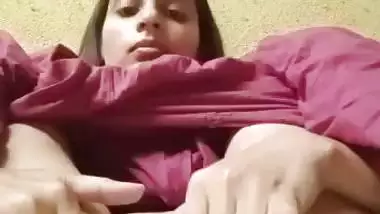 Big pussy rubbing GF in horniness desi viral MMS