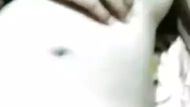 Ujjain district girl having sex with BF