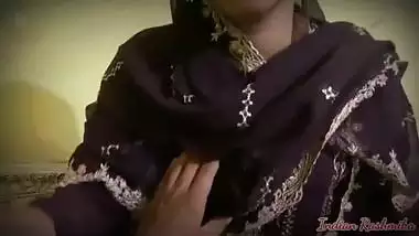 Bhojpuri - Sexy Bhabhi & Devar Ji Both Got Into the Horny Mood During Conversation Real Homemade Indian video With Bhojpuri Language
