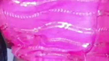 Stripchat young bhabhi showing topless body for money